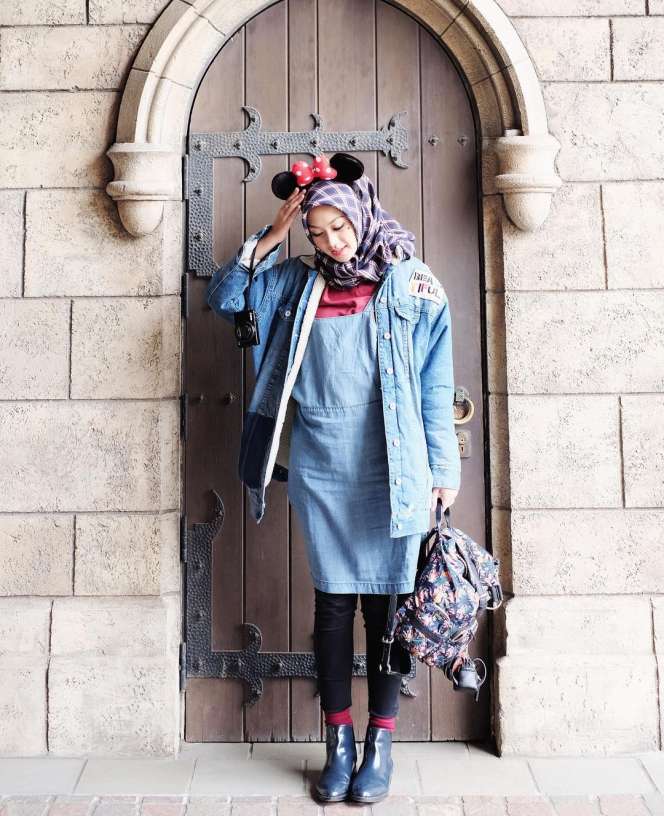 #HOTD: Suatu Hari dengan Nuansa Denim Ala Indah Nada Puspita