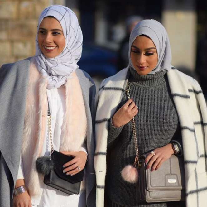 #HOTD: Gaya Kompak Hijaber Kakak Adik, Marwa Aateka