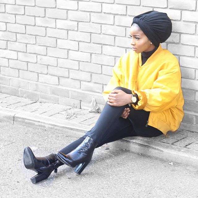 #HOTD: Tonjolkan Jaket Bomber Kuning di Tampilan Aisha Ibrahim