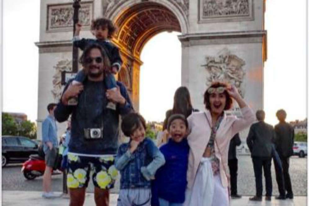 Keseruan Widi dan Dwi Sasono Boyong 3 Anak Keliling Eropa