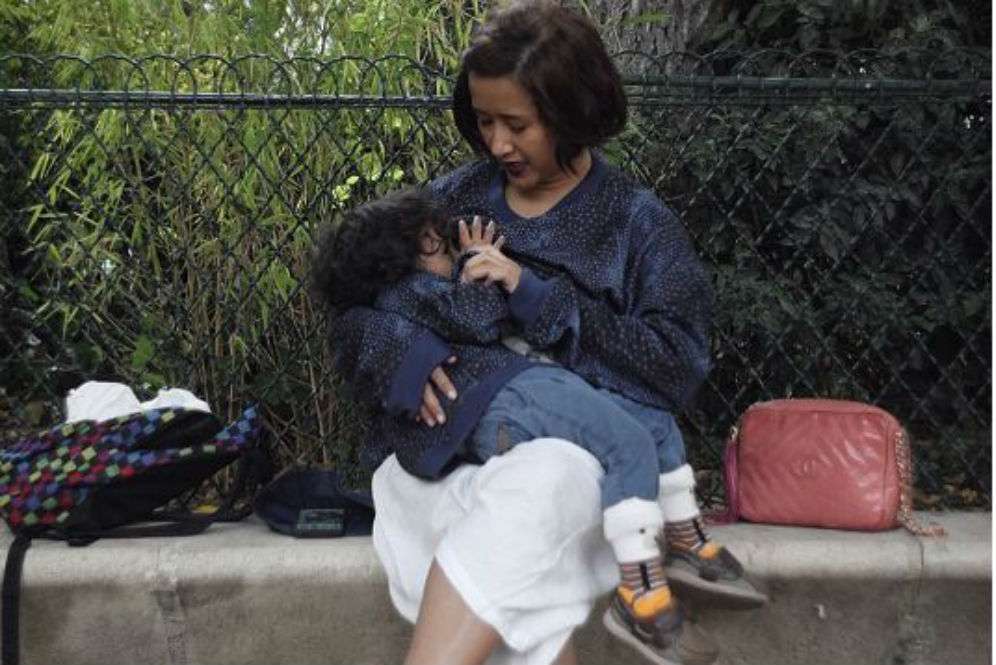 Keseruan Widi dan Dwi Sasono Boyong 3 Anak Keliling Eropa