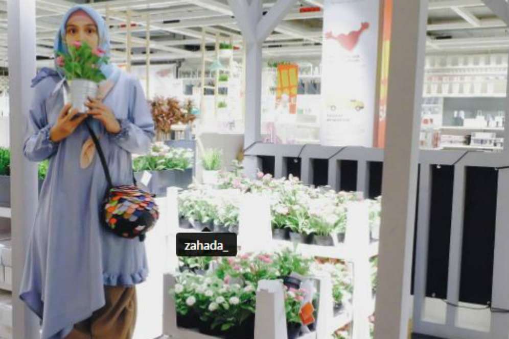 Hamil Tetap Sporty, Intip Gaya Ratu Anandita