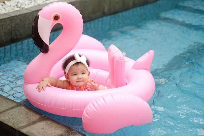 Putri Ririn dan Almarhum Ferry, Tambah Tembam Bikin Gemas!