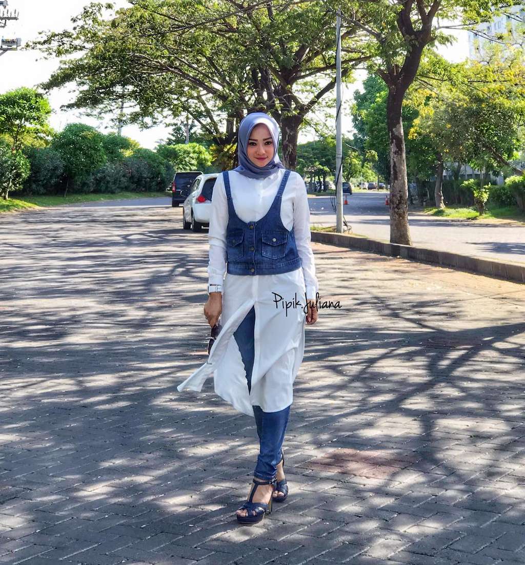 'Denim Style' Ala Pipik Juliana
