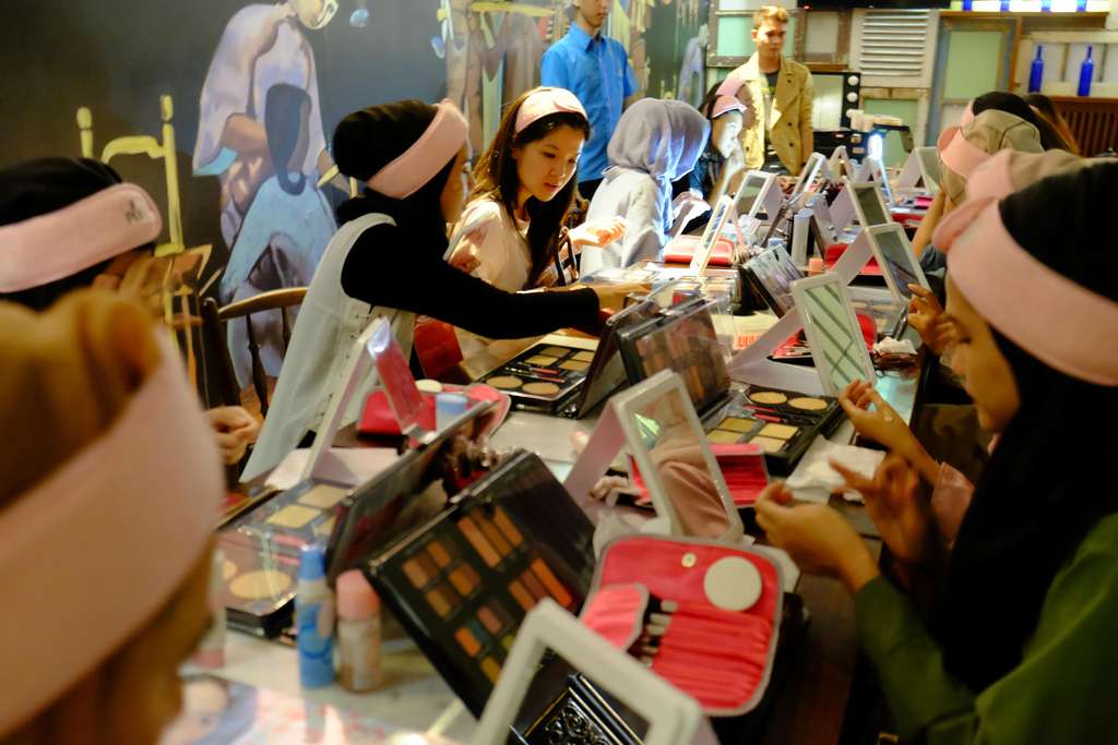 Pertemuan Seru 13 Finalis PIXY Asian Beauty Trip