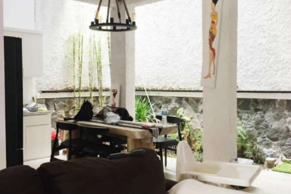 Gaya Rumah Simpel Kekinian Ala Ayudia dan Ditto