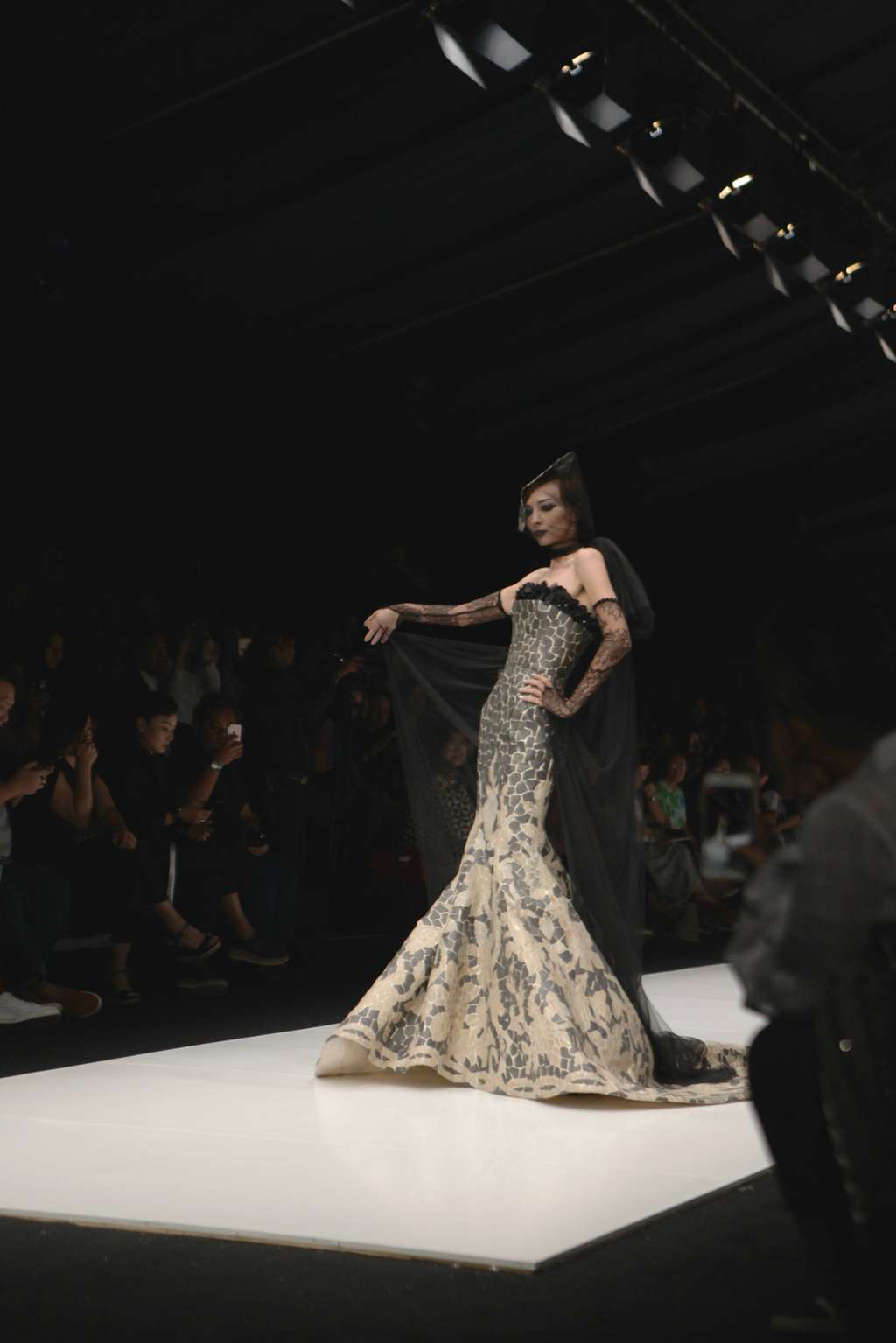 Koleksi Memukau di Jakarta Fashion Week 2018