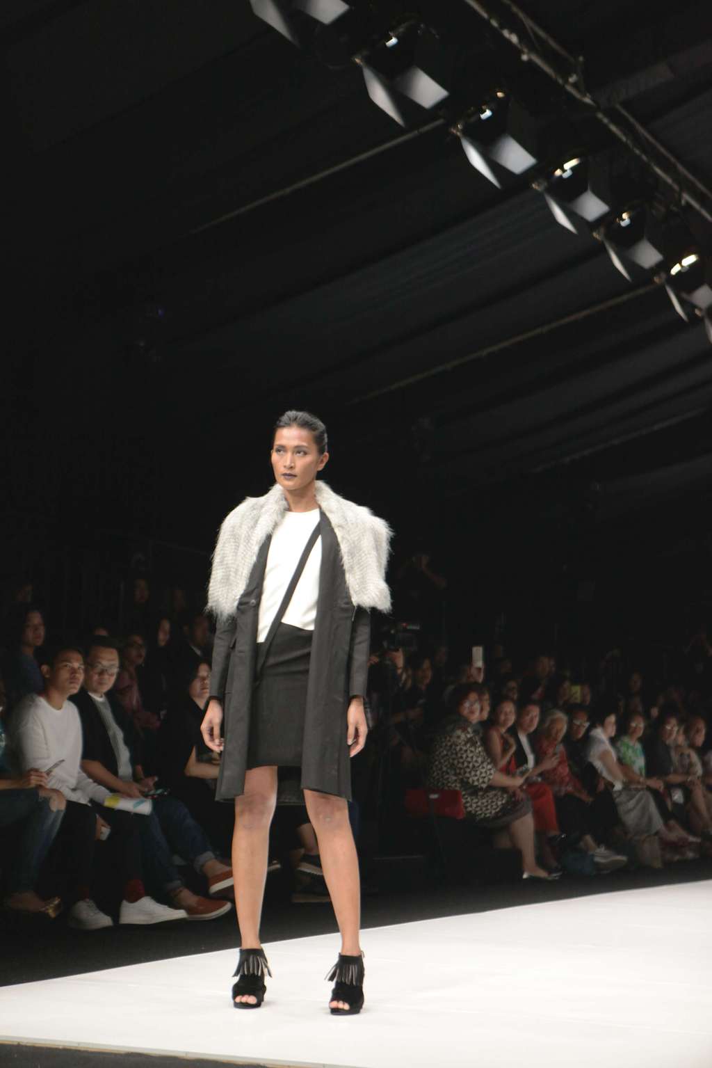 Koleksi Memukau di Jakarta Fashion Week 2018