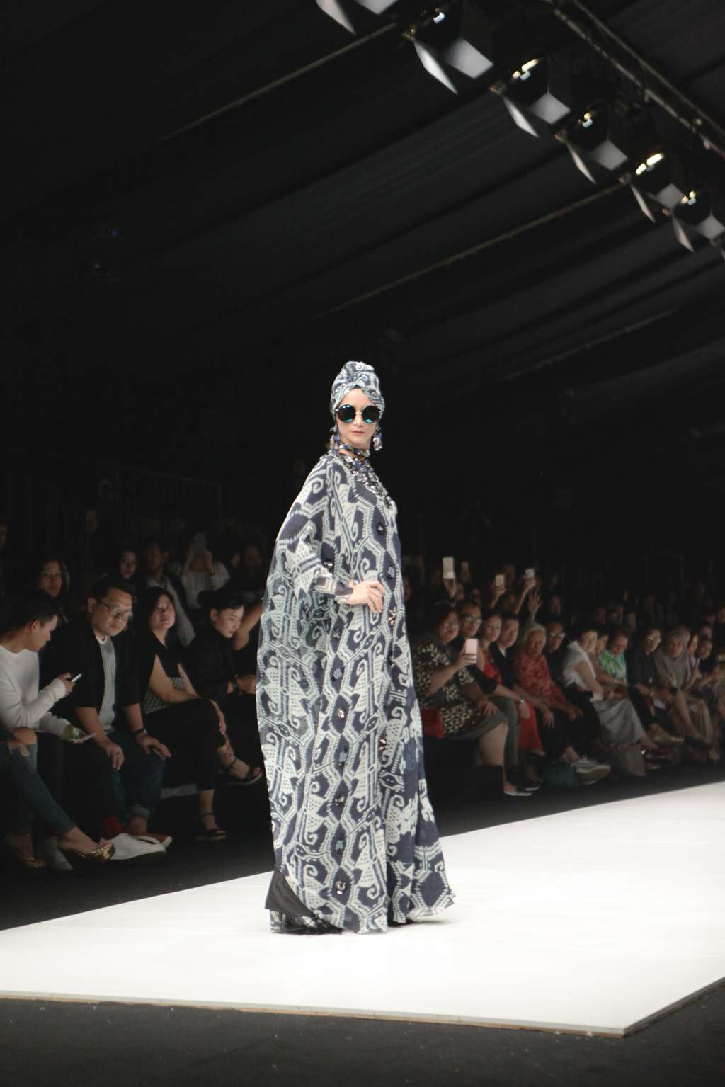 Koleksi Memukau di Jakarta Fashion Week 2018