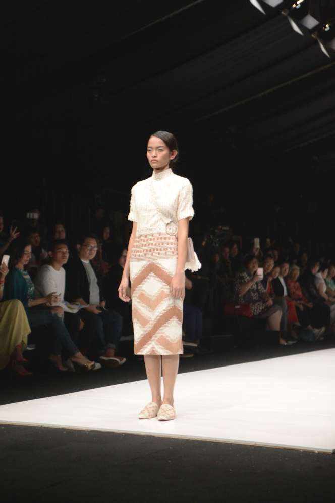 Koleksi Memukau di Jakarta Fashion Week 2018