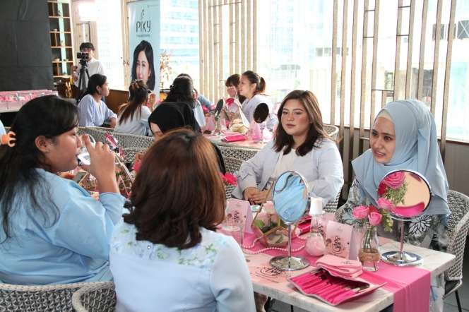 Foto: Kehebohan `One Fine Day` Bersama Tiga Beauty Vlogger