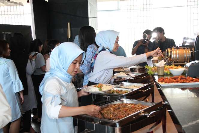 Foto: Kehebohan `One Fine Day` Bersama Tiga Beauty Vlogger