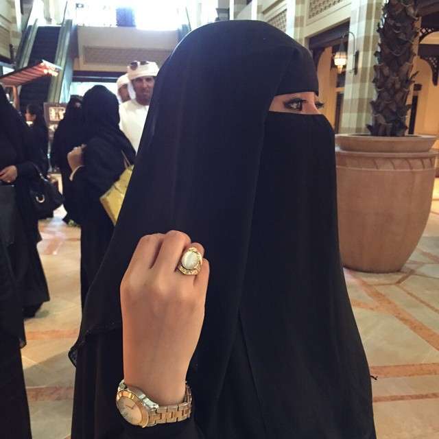 Dulunya Tampil Seksi, 7 Artis Cantik Ini Kini Berhijab