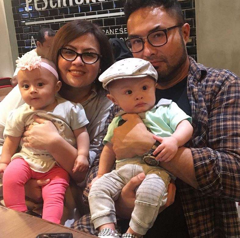 Foto: Polah Gemas Bayi Kembar Cynthia Lamusu-Surya Saputra