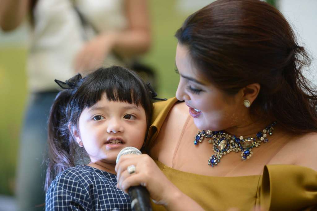 Mirip Boneka, 6 Anak Artis Ini Sangat Menggemaskan 