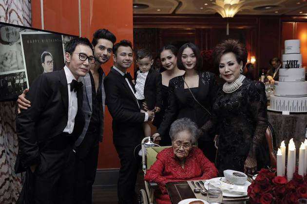 Ketika Ayu Ting Ting, Raffi, Nagita dan Shaheer Bertemu