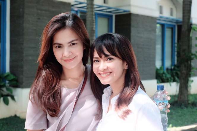 Meski Tak Punya Hubungan Darah, Wajah 5 Artis Ini Mirip Banget