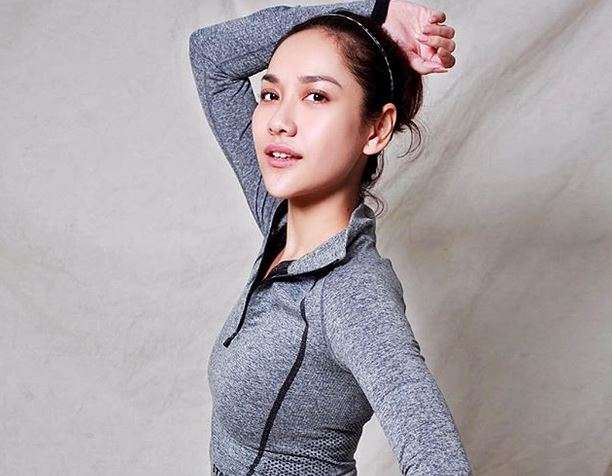 Meski Banjir Keringat, 5 Selebriti Ini Tetap Cantik