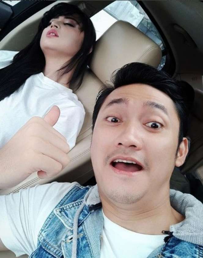 Pose 6 Artis Cantik Saat Tidur, Masih Kece Gak? 