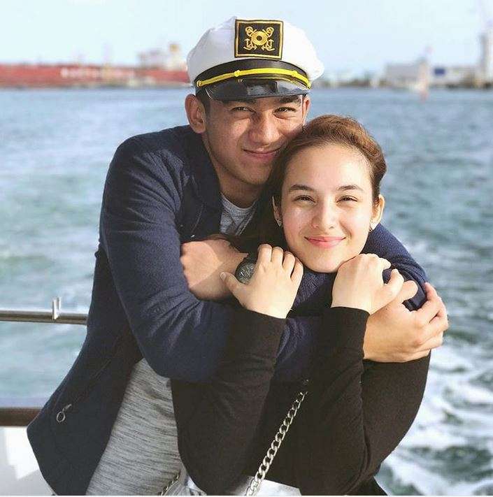 Pacaran Beda Keyakinan, 5 Pasangan Artis Ini Kian Lengket