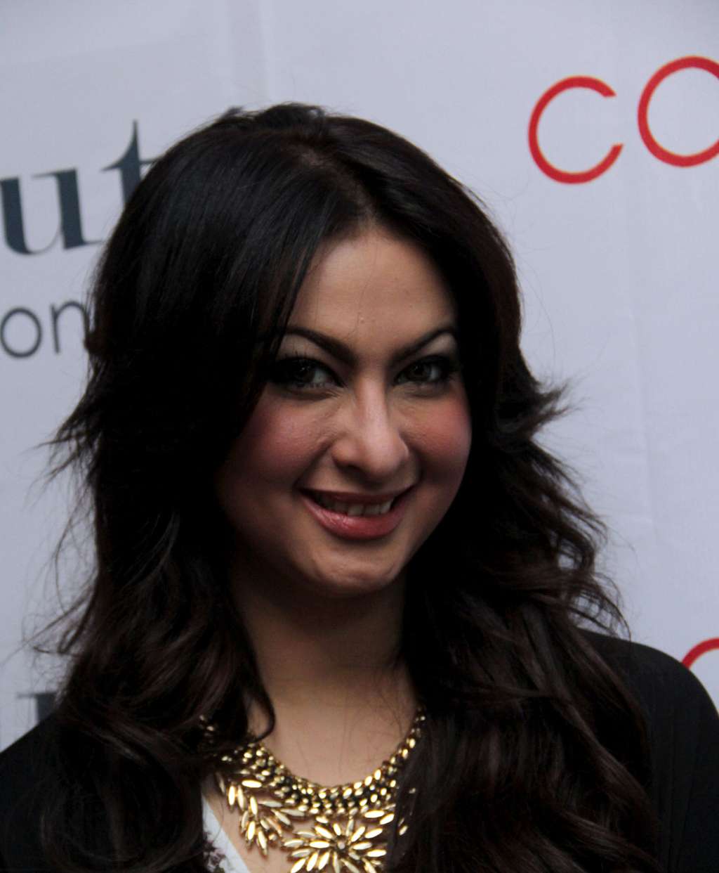 Lama Tak Ada Kabar, 4 Seleb Ini 'Banting Setir' Jadi Pebisnis