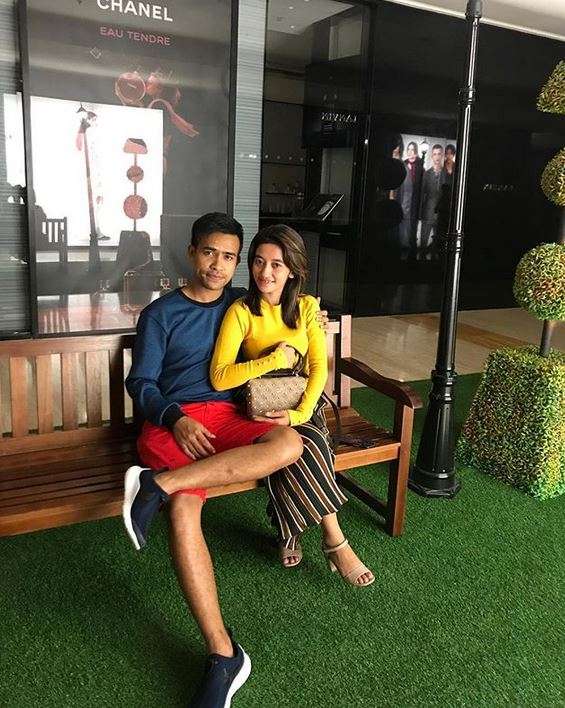 Mirip Artis, Cantiknya Istri Fildan Baubau D'Academy Asia 3