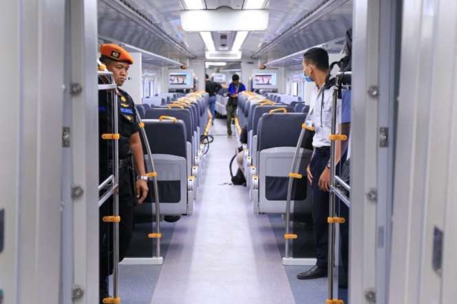 Begini Penampakan Kereta Bandara yang Diresmikan Jokowi