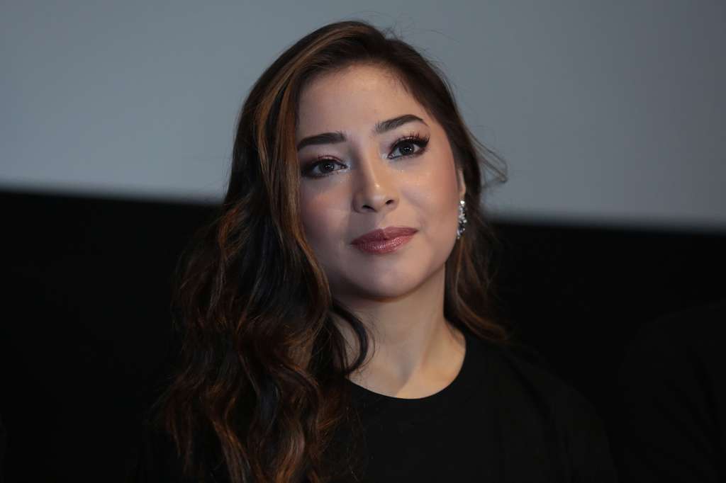 Miris, 5 Artis Cantik Ini Pernah Diperlakukan Kasar Kekasihnya