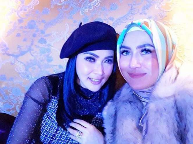 Pesona Vie Shantie, Hijaber Sosialita Malaysia Teman Syahrini