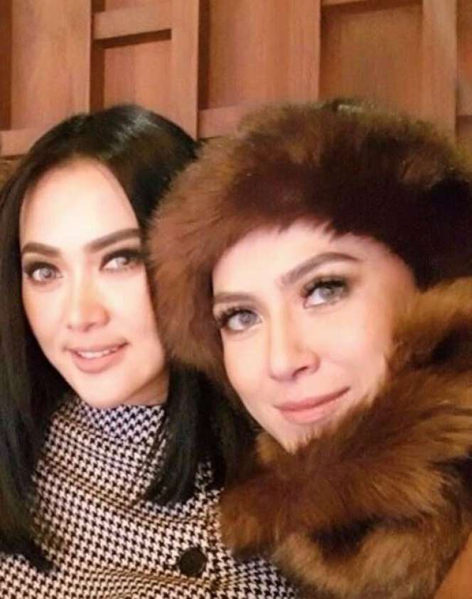 Pesona Vie Shantie, Hijaber Sosialita Malaysia Teman Syahrini