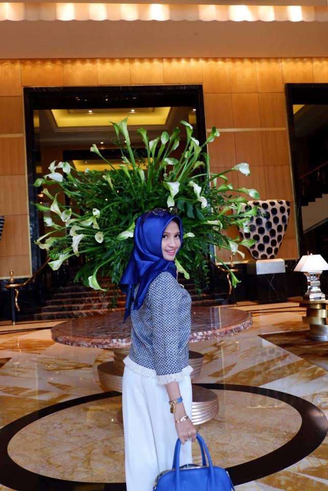 Beda 19 Tahun, Ini Calon Istri Mantan Suami Ussy Sulistiawaty