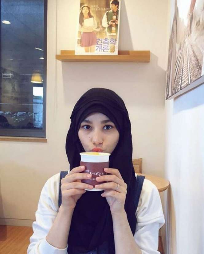 Cantiknya Kim Miso, Selebgram Hijab Korea