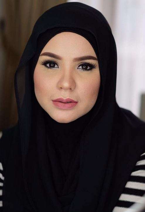 6 Potret Aldila Jelita, Istri Indra Bekti yang Cantik Memesona
