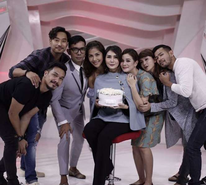 Momen Perpisahan Fenita Arie dari Acara Gosip