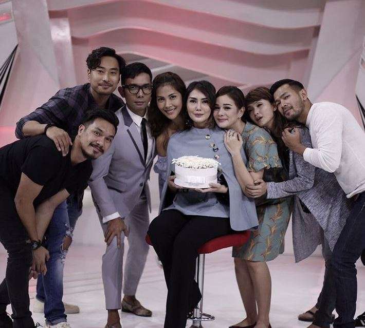 Momen Perpisahan Fenita Arie dari Acara Gosip