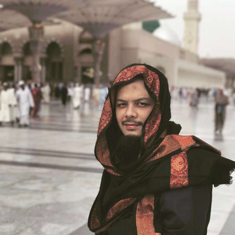 Kisah Hidup Iqbal Azhari, dari Jalanan Hingga Jadi Dai
