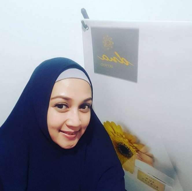 Berhijab, Begini Penampilan 4 Mantan Presenter Acara Gosip