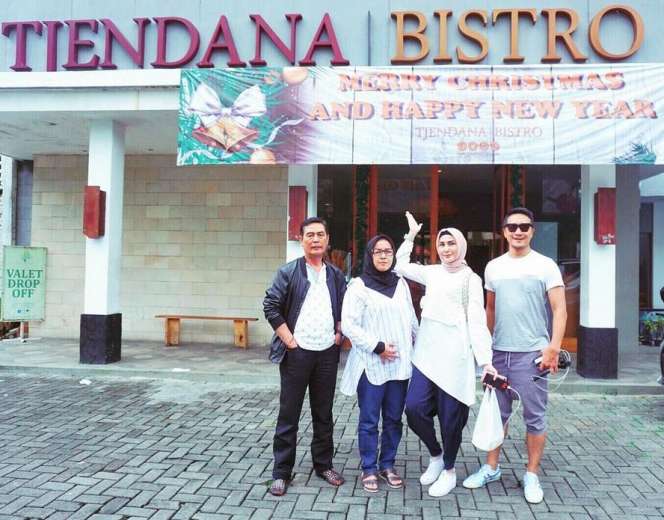 Intip Pesona Kecantikan Fenita Arie Saat Berhijab
