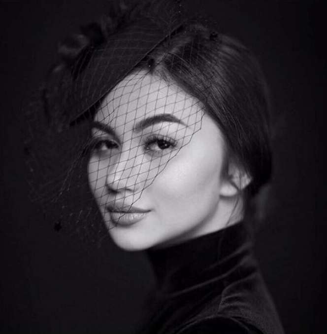 Tak Takut Bau Mulut, 5 Artis Cantik Ini Doyan Makan Pete