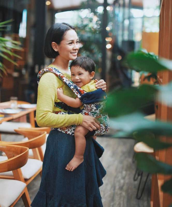 Gara-gara Cara Asuh Anak, 5 Seleb Ini Dikritik Warganet