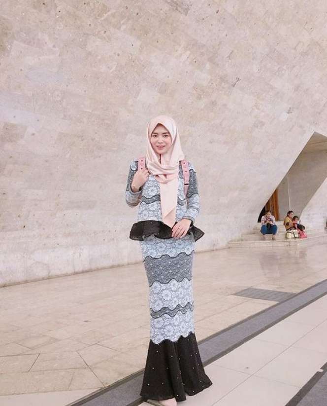 Pesona Ayana di Jakarta, Eks Artis Kpop yang Kini Mualaf
