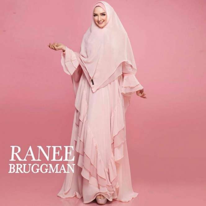 5 Seleb yang Berbisnis Hijab 