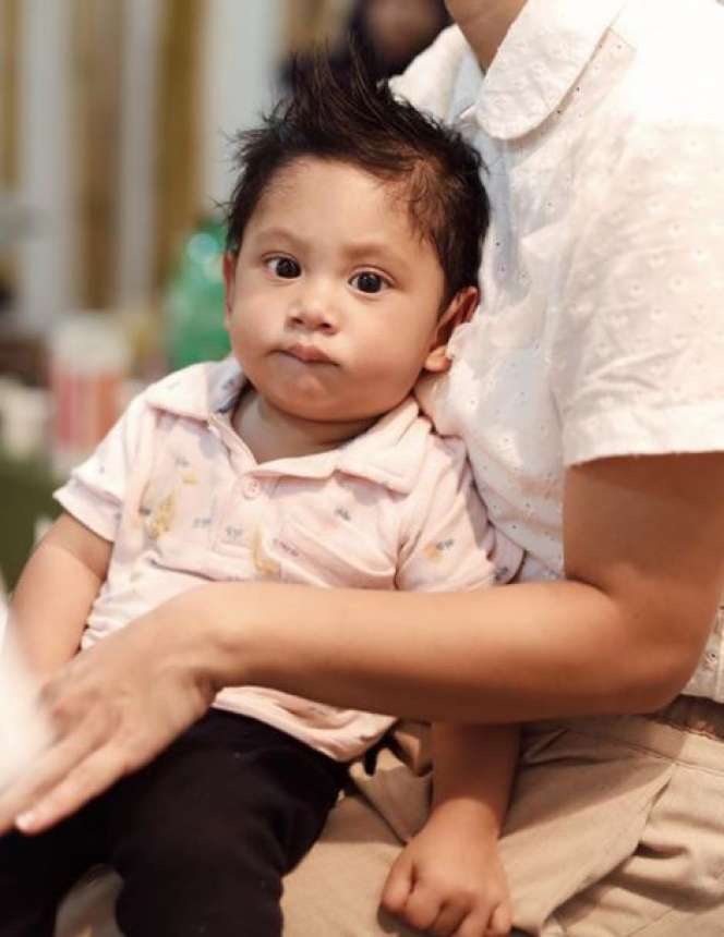 6 Anak Seleb Bermata Indah