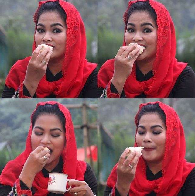 Gaya Kerudung Manis Puti Guntur Soekarno 