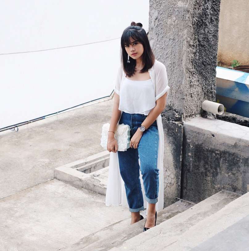 Bergaya ala Korea, Manisnya Artis Indonesia Ini