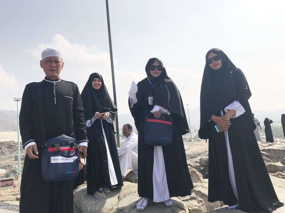6 Potret Sederhana Keluarga Via Vallen