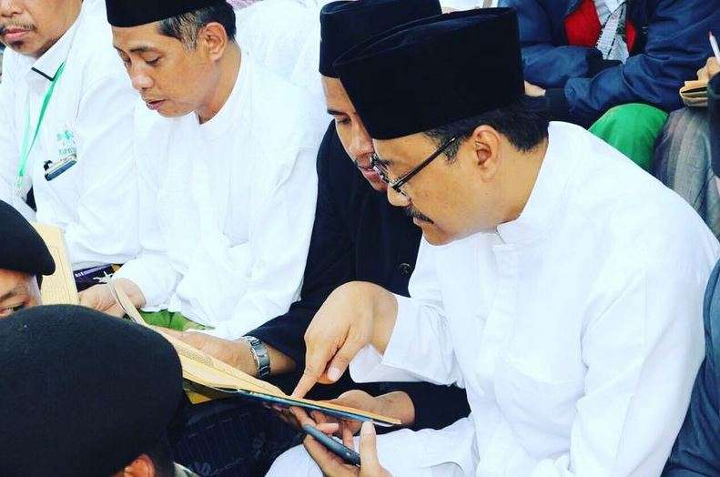 6 Potret Gus Ipul Cagub Jatim