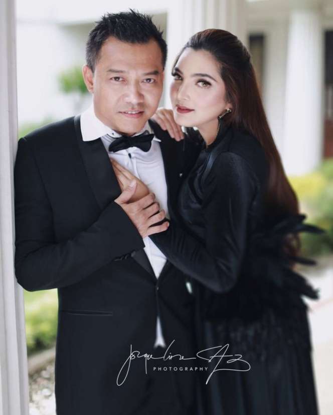 4 Politisi yang Usianya Terpaut Jauh dari Sang Istri