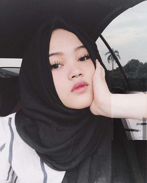 6 Anak Seleb yang Berhijab, Penampilannya Bikin Adem