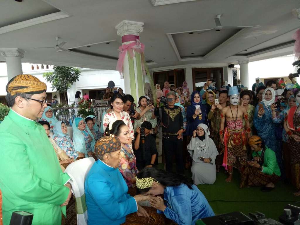 Jelang Nikah, Ardina Rasti Gelar Pengajian dan Siraman